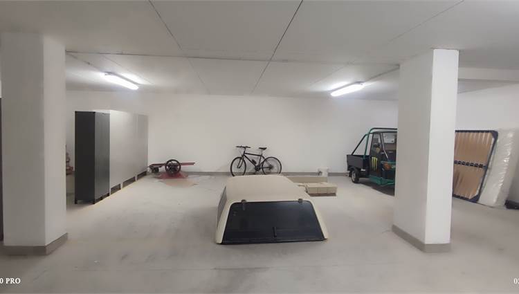 Garage posto auto