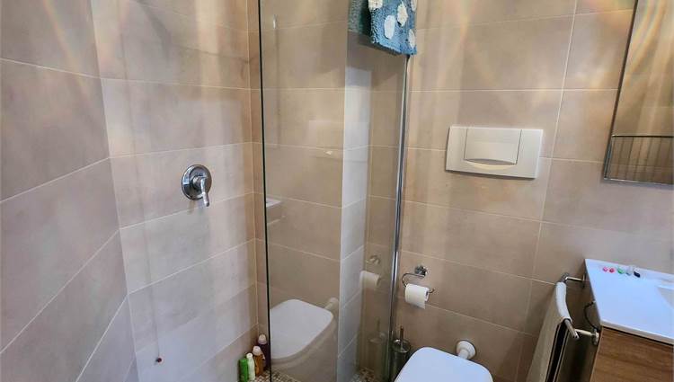 Bagno con doccia