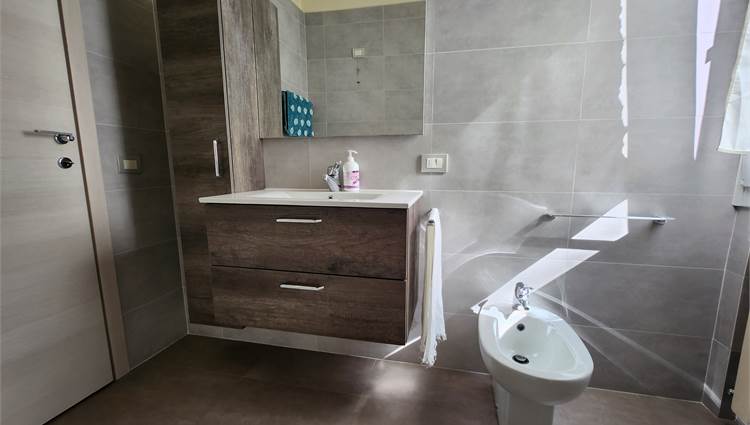 Bagno con vasca