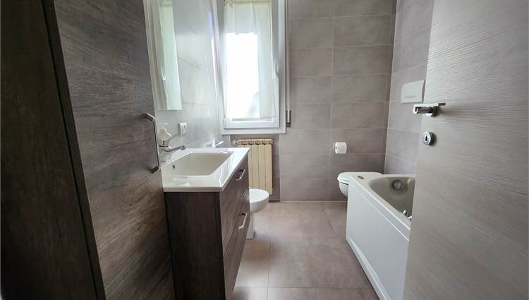 Bagno con vasca