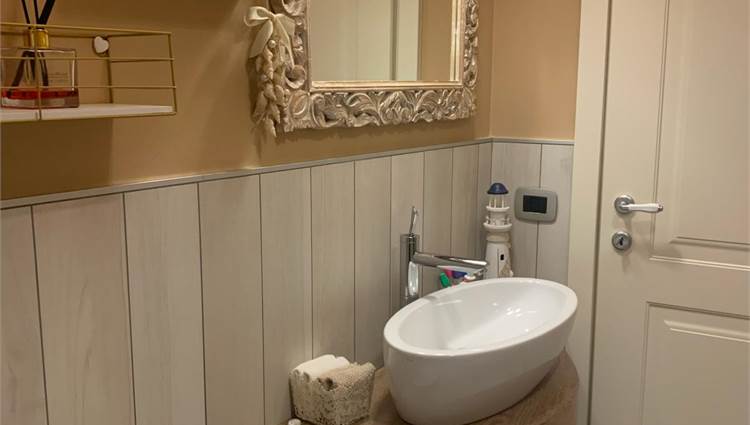 Bagno di servizio