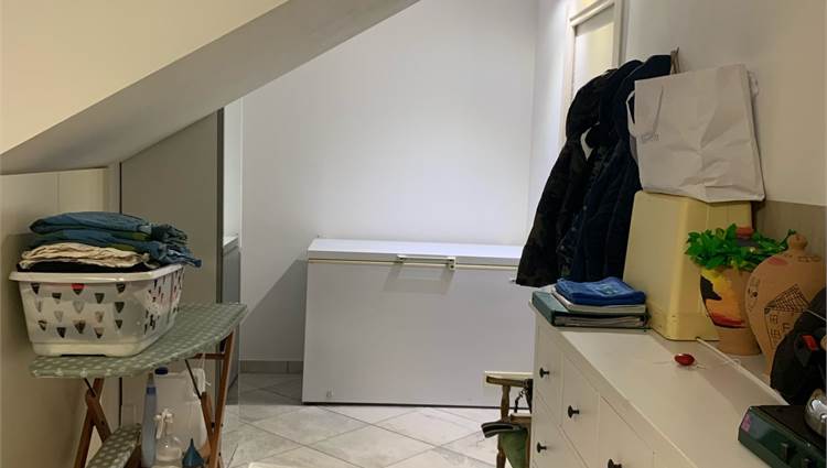 Disimpegnao garage
